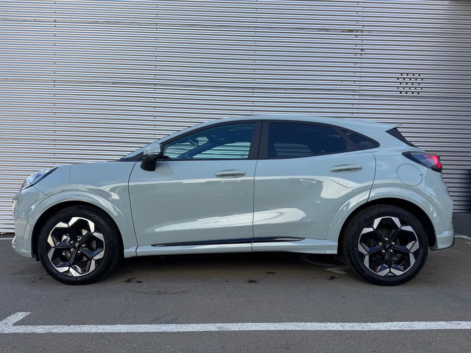 Ford Puma Ford Puma MCA 5 usi ST-Line X 1.0l mHEV 155 CP A7 - Pe stoc!!!