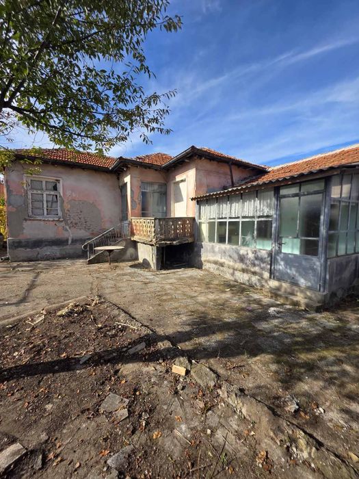 Къща в село Бяла река Пловдив Първомай