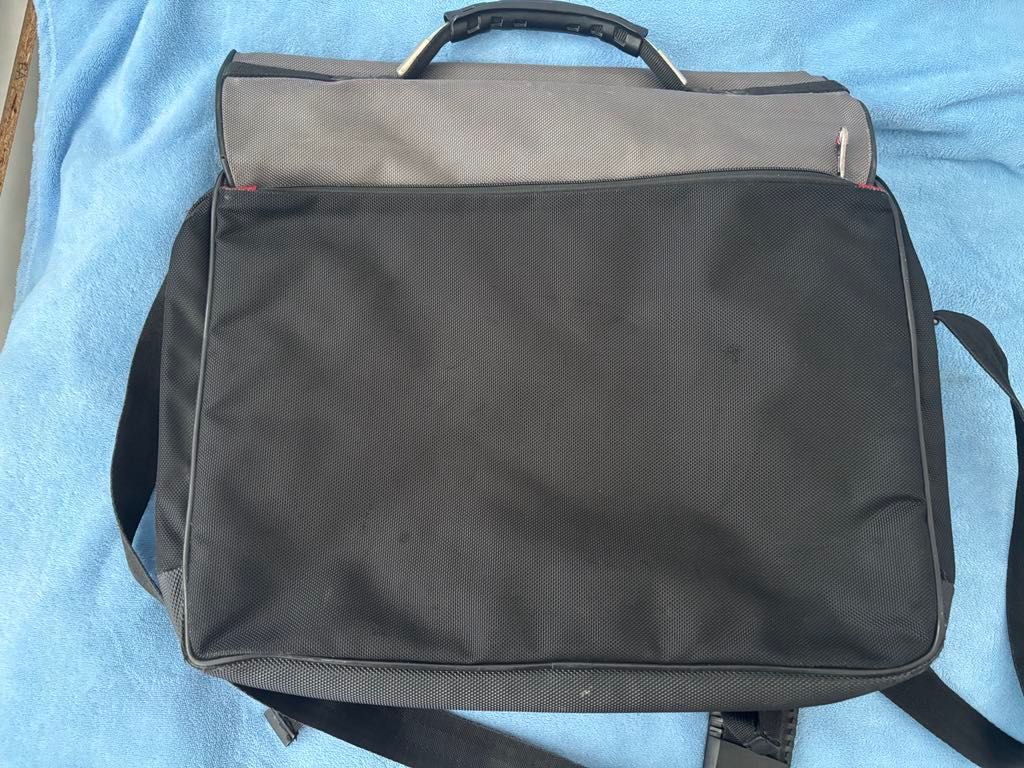 Чанта за лаптоп SWISSGEAR