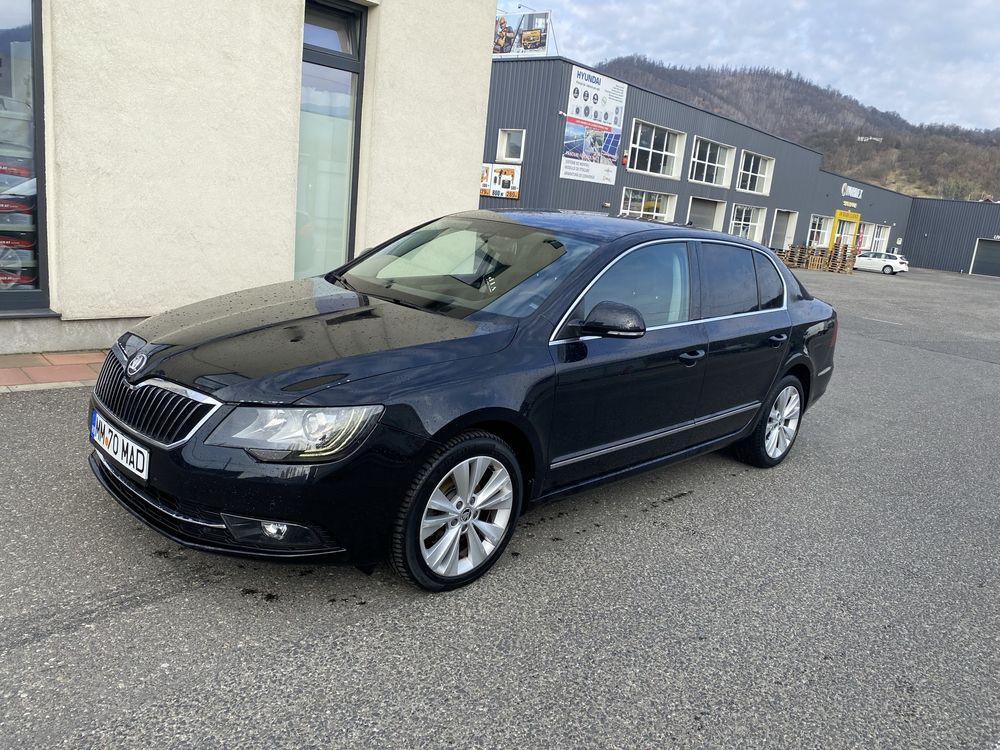 Skoda superb facelift