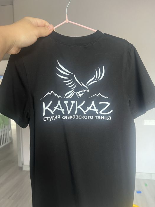Продам новую футболку