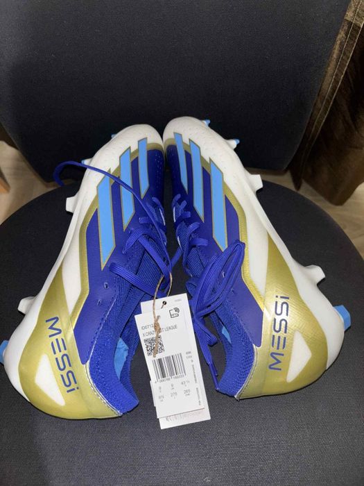 НОВИ Футболни обувки Adidas X