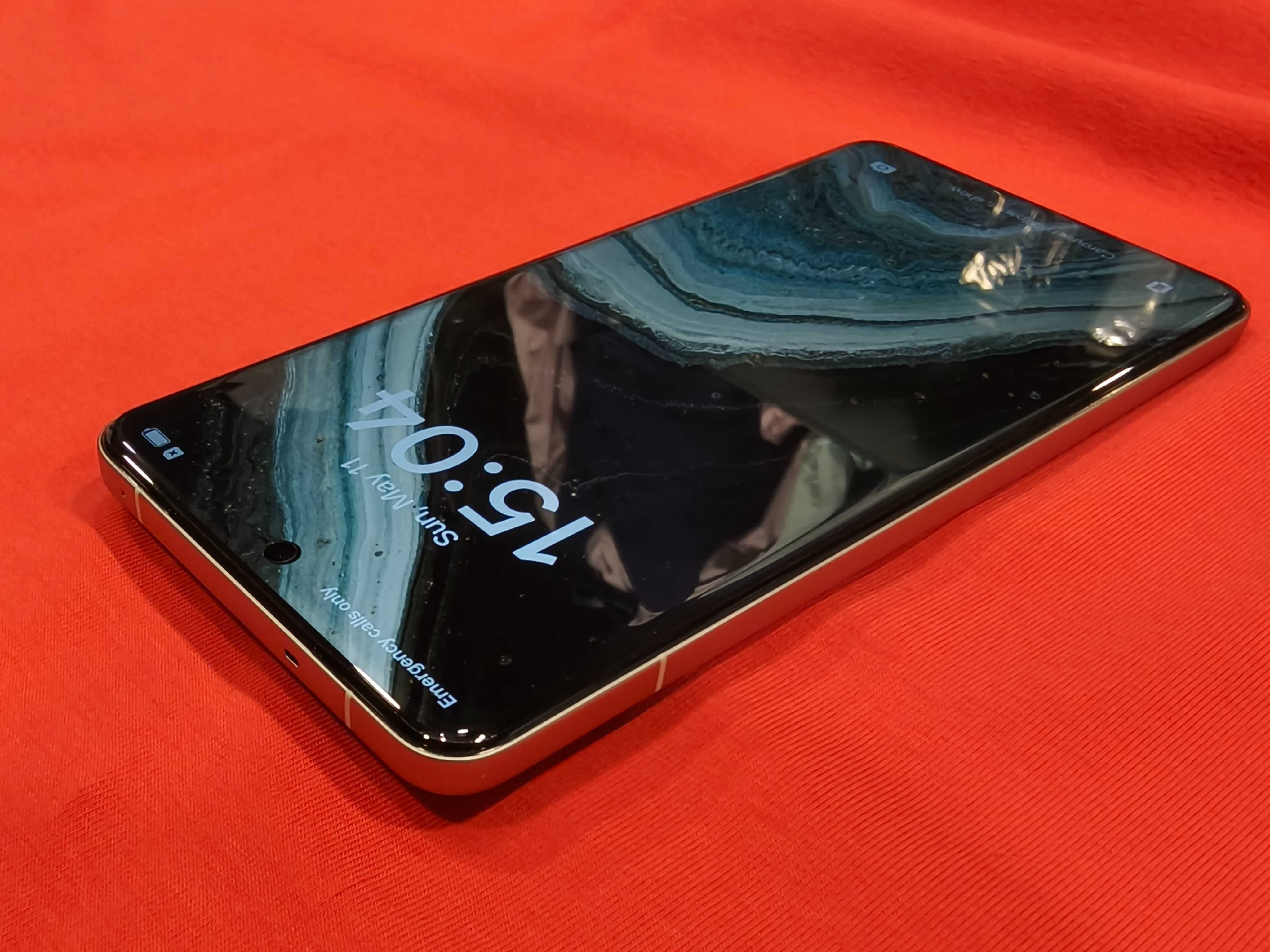 Нов Realme GT7 Pro 16/1024 Titanium; 6500mAh; SD8 Elite; 6.78" OLED