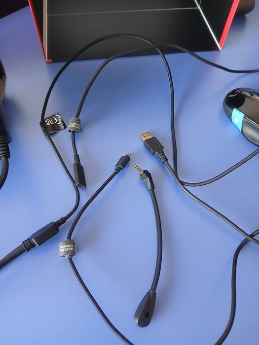 Asus Rog Theta 7.1 real casti gaming