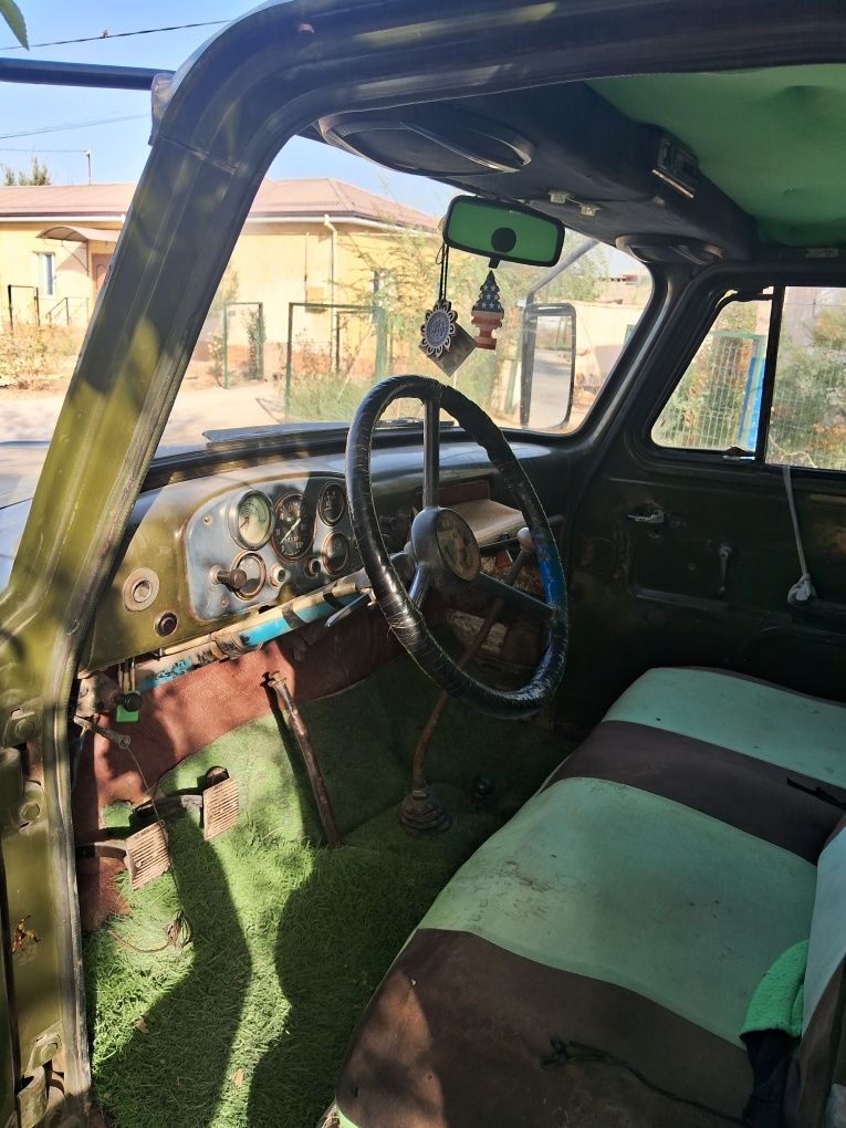 Gaz 53 sotiladi 1981