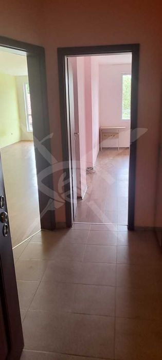 Двустаен апартамент в кв. Борово № 93417