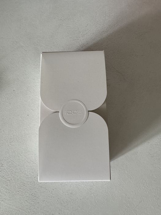 Vand iqos iluma one i si iluma one gold x 2 noi