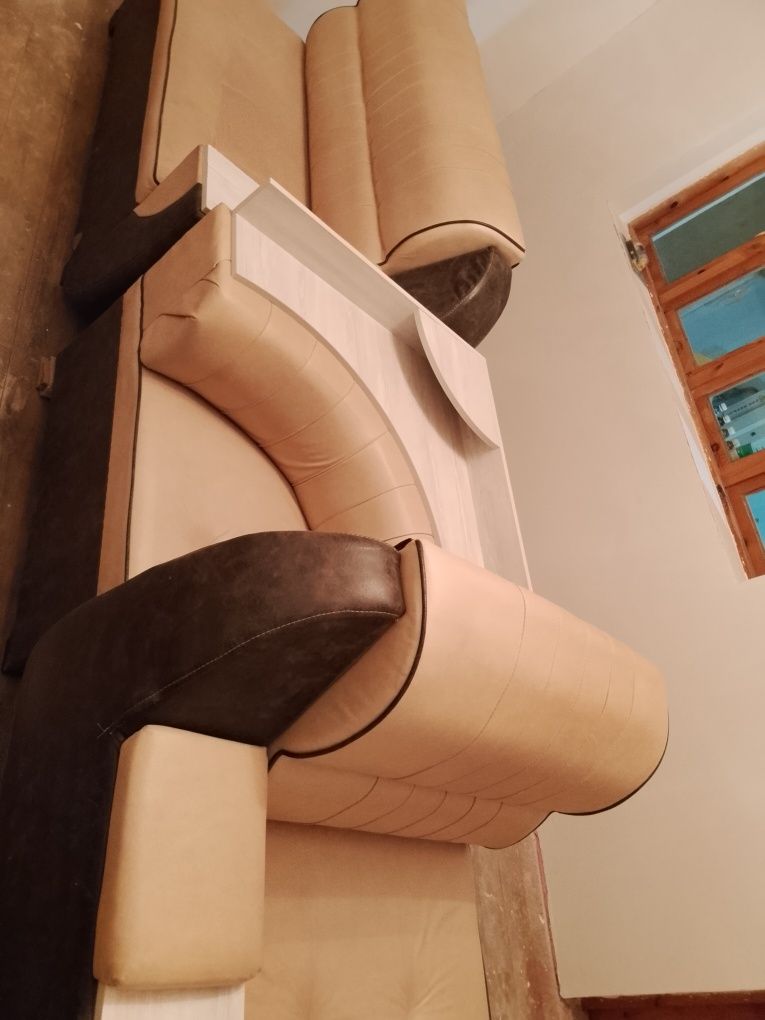 Divan kirslo Yaxw xolati yangi kelishamiz 2 ta