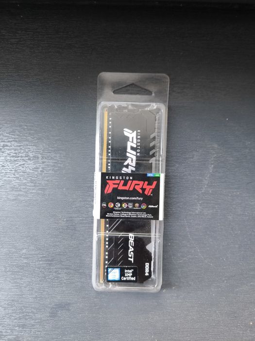 Оперативная память Kingston FURY Beast Black RGB [KF436C18BBA/16]
