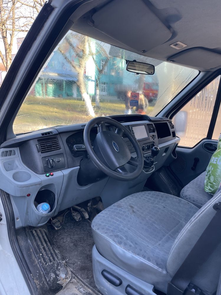 Vand camioneta basculabila Ford Transit