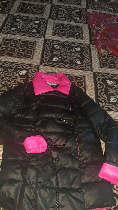 Куртка сатылады келисимли бахада хазирден кийсе болады