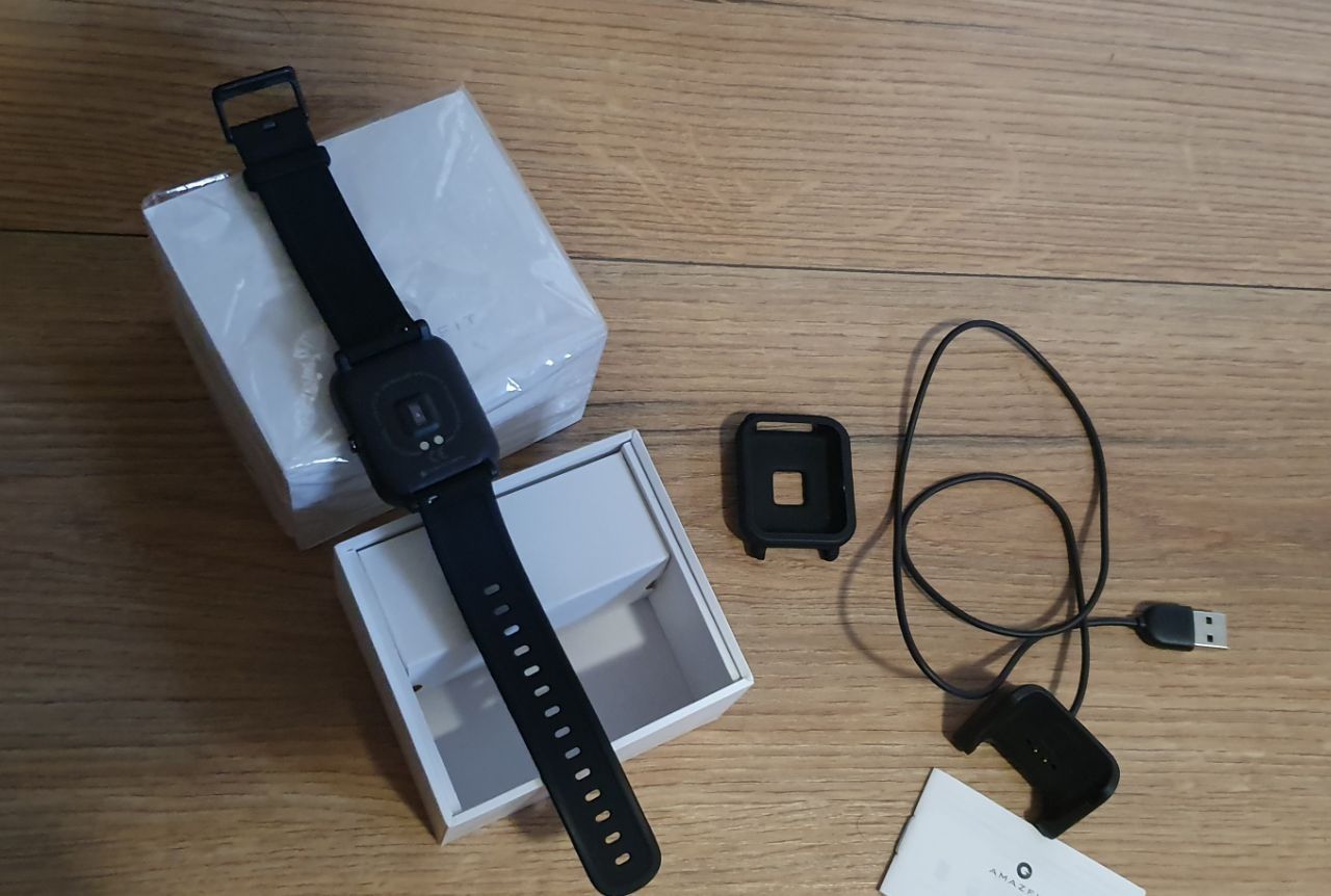 Смарт часовник Amazfit bip