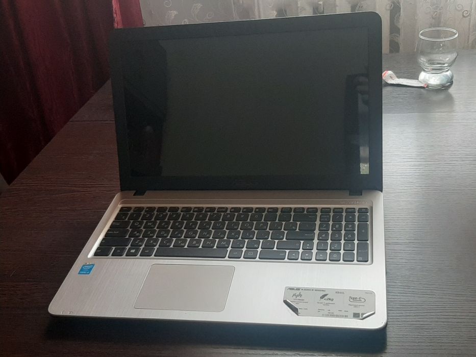 Продам ноутбук Asus