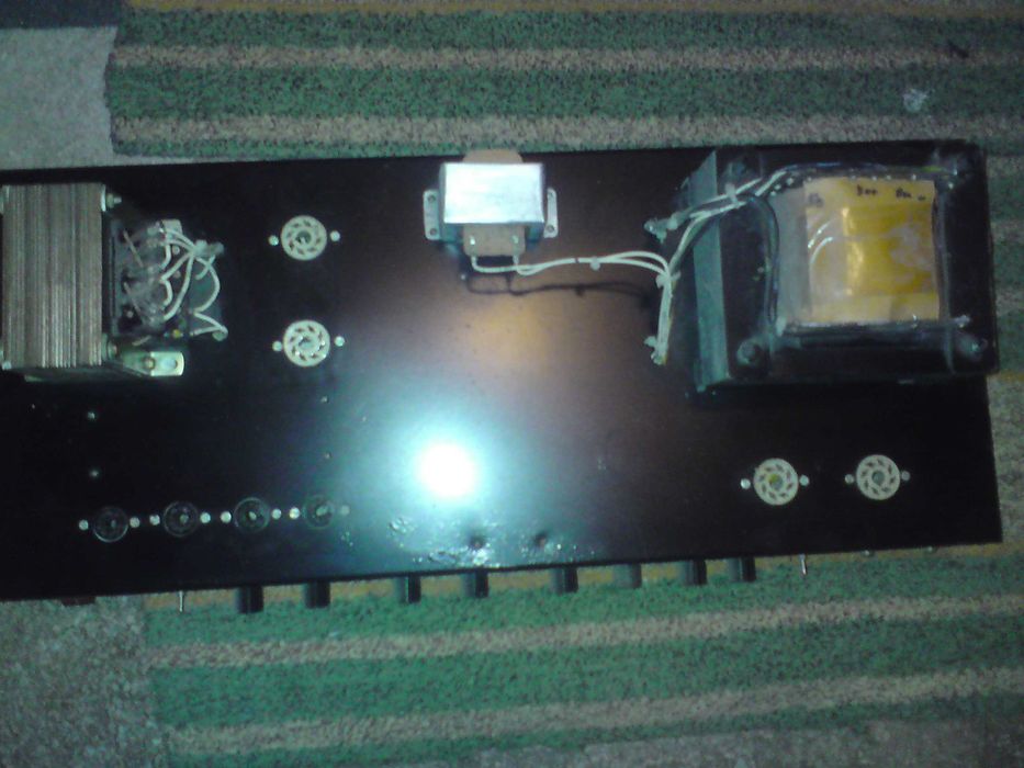 statie tuburi electronice, amplificator lampi ecc83 el34 clona Marshal