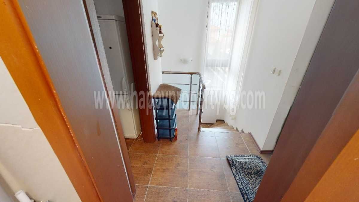Продава се Тристаен апартамент в с. Кошарица, Област Бургас - 130 кв.м за 993 €/кв.м - Снимка #6