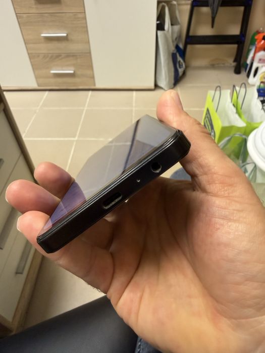 Vivacom UG Phone U25 6/256gb  - перфектен