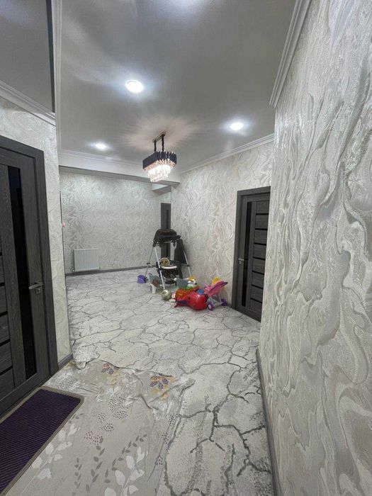 Ijara kvartira 90 kv.m 3 xona 2 ta sanuzel