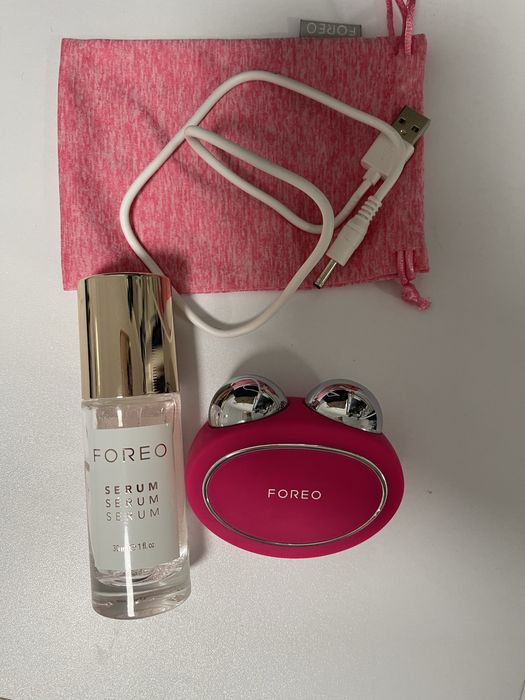 Dispozitiv masaj microcurenti Foreo Bear