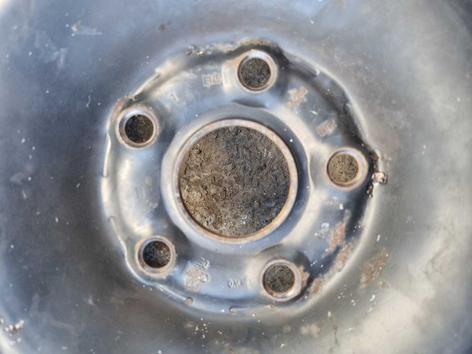 Стоманени джанти 15", 5x112, централен отвор 57.1 - VW, Audi и Skoda