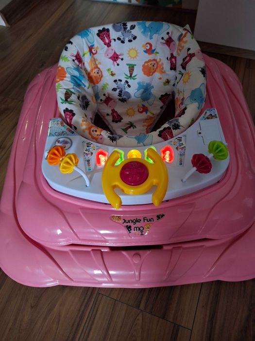 Проходилка за момиче