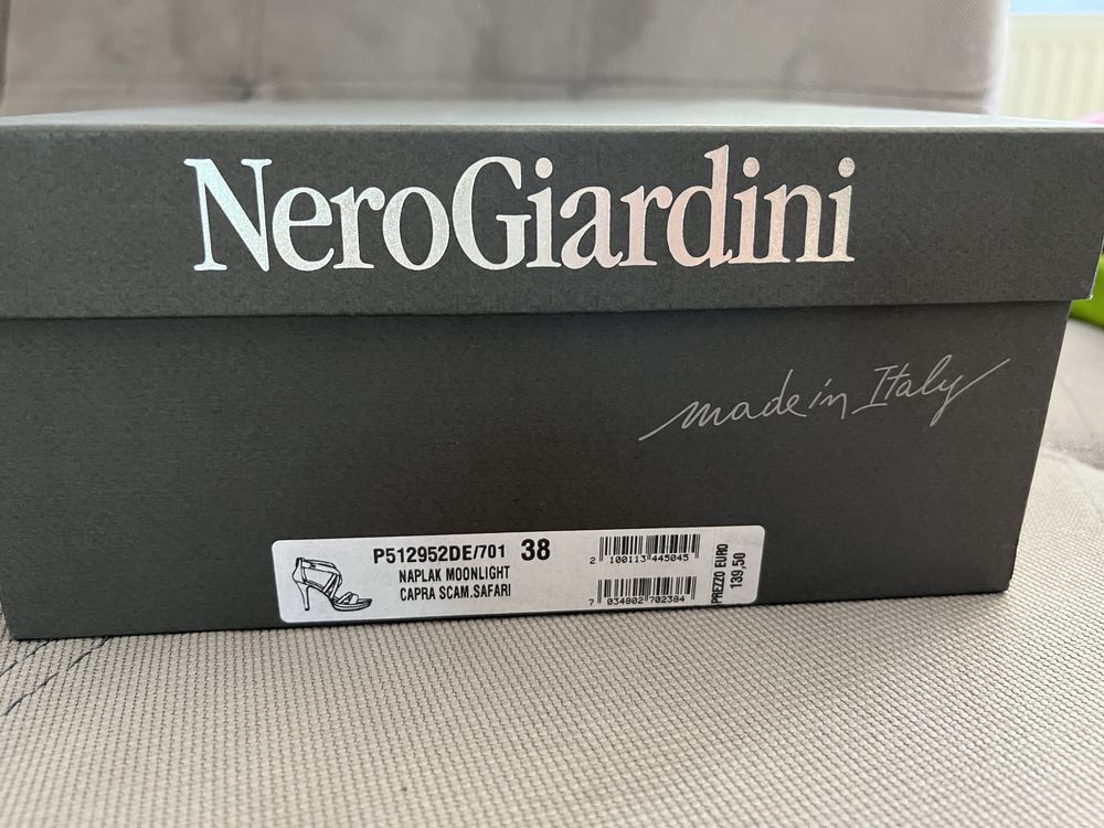 Дамски сандали Nero Giardini