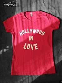 Тениска с надпис "Hollywood in Love"