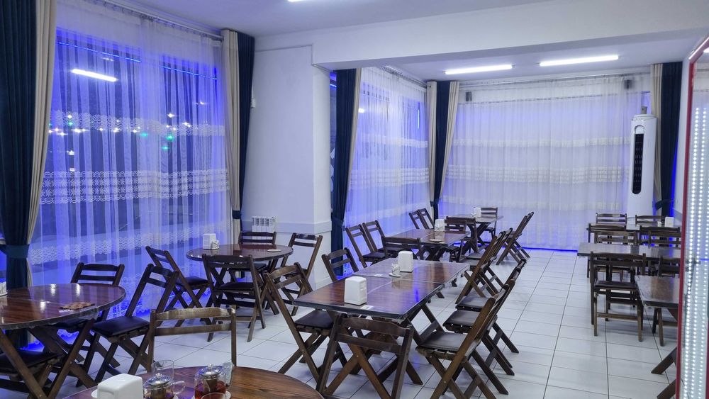 Kafe + Ofis 2 ta noturar bino birga