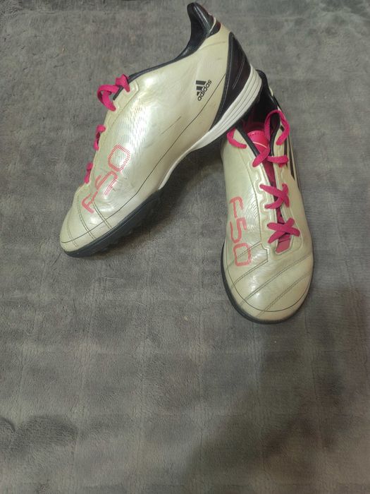 Детски...бутонки