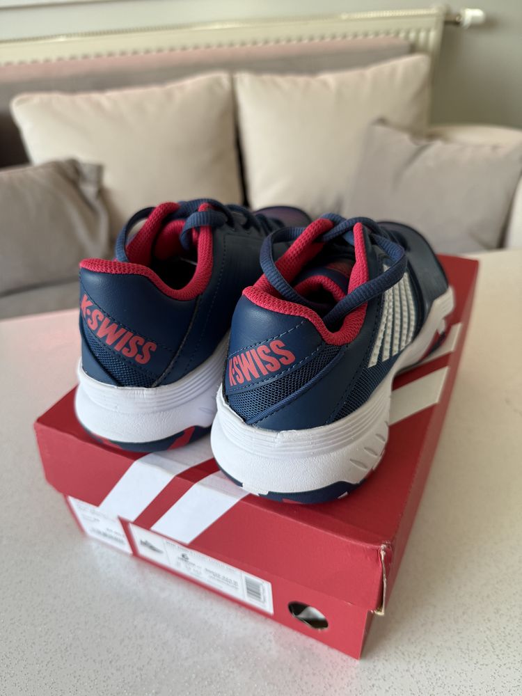 Обувки K-Swiss, 39 номер,
