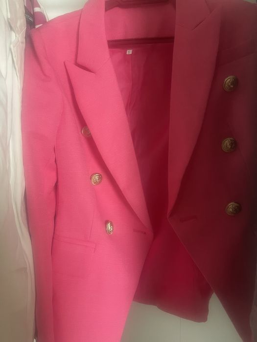 Дамско сако чисто ново