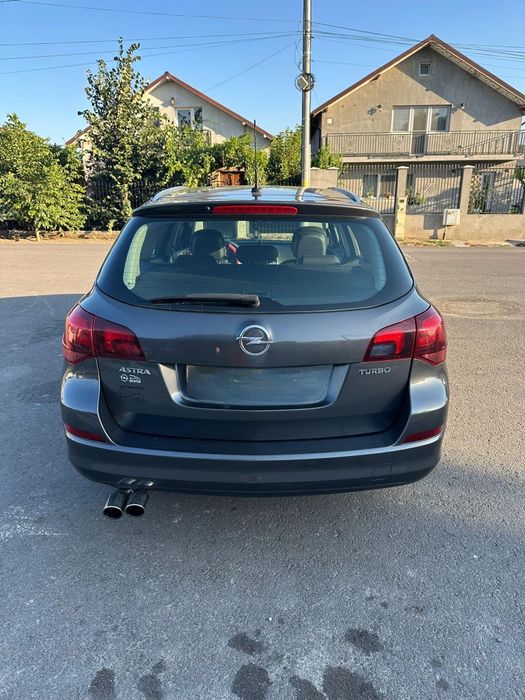 Opel Astra Sports Tourer