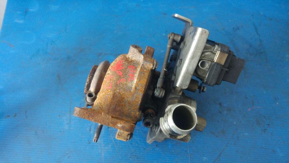 turbina 3.0 hdi 241 cp citroen c5 peugeot 407 9u3q-6k682-ea  776403-2