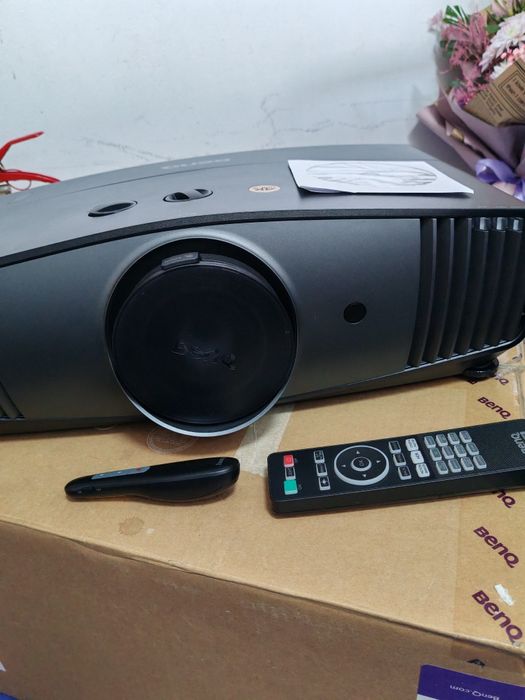 Video proiector Benq w5700 Amanet Canta