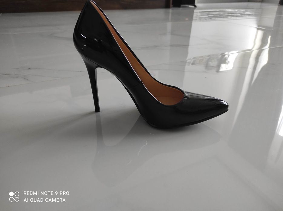 Елегантни обувки