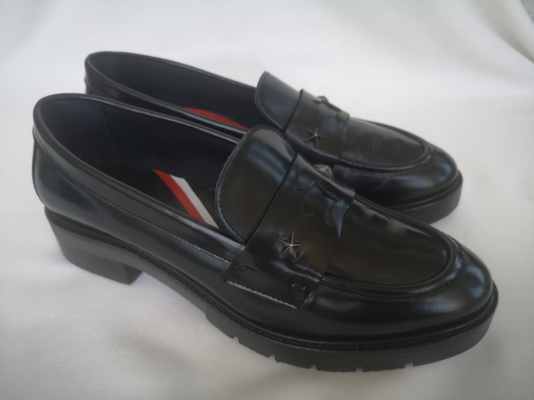 Tommy Hilfiger, лоуфъри естествена кожа, номер 39