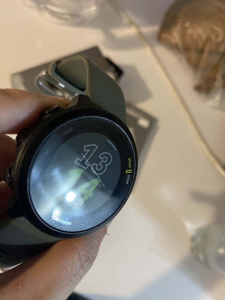 Продам смартчасы Garmin Forerunner 55