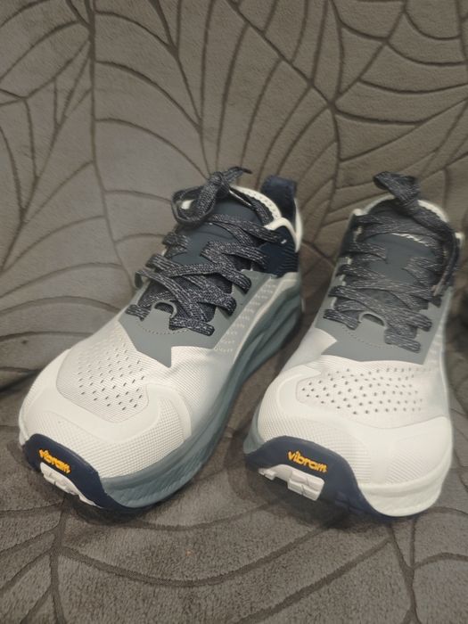 АLTRA  OLIMPUS 6    обувки за спорт и туризъм.