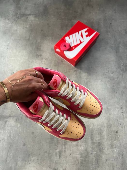 Nike Dunk Low Strawberry Peach Cream   36-40