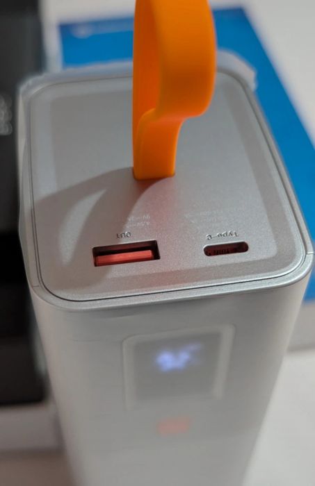 Baterie externă 40000 mAh