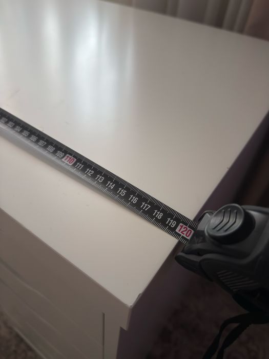 Birou Ikea cu sertare