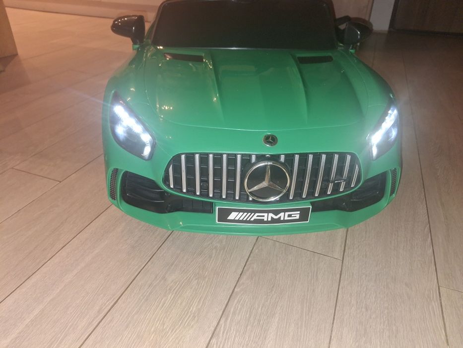 Masinuta electrica copii