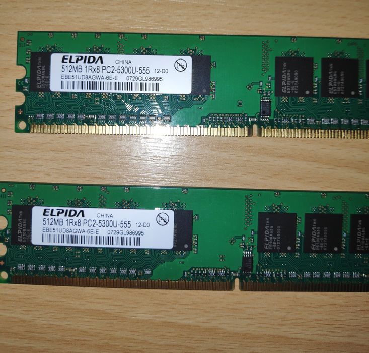 Vând kit 2 x 512 MB DDR 2, ELPIDA, desktop