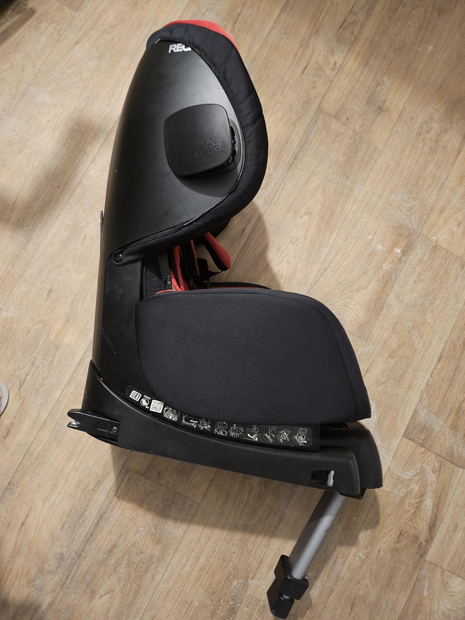 Детско столче за кола Recaro optiafix