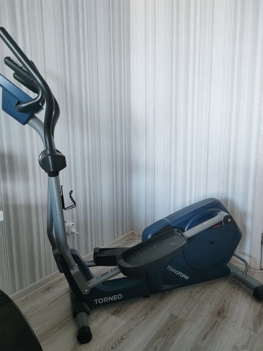 Продам эллиптический тренажёр