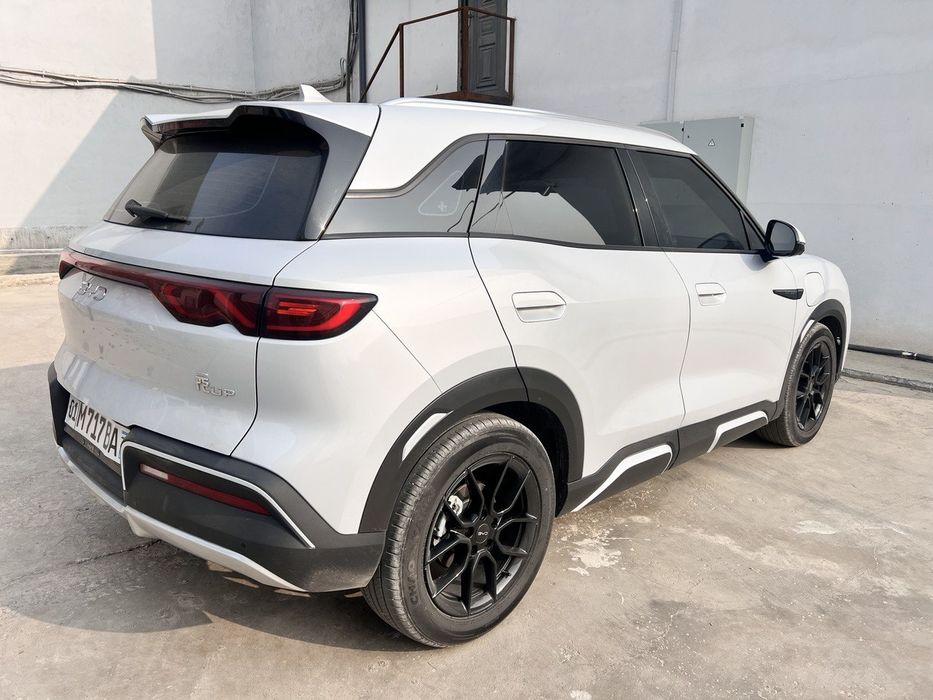 Продаю BYD YUAN UP 2024