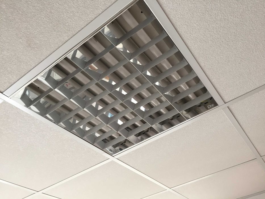 Lampi tavan incastrabile, inclusiv cu neoane !