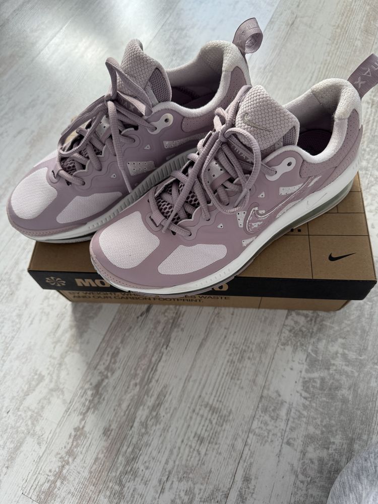 Дамски маратонки Nike air max Genome размер 38,5