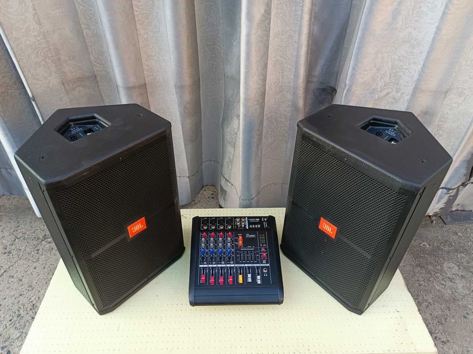Комплект колонки JBL + активный пульт + микрофоны радио