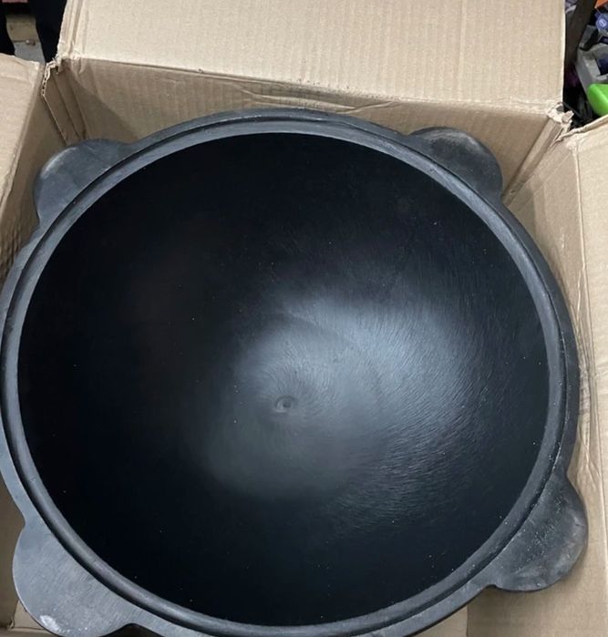 Чугунный Казан 12л с крышкой