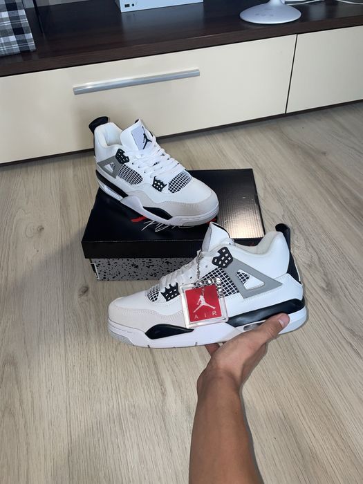 Jordan 4 Military Black